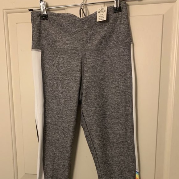 Vs pink leggings - Picture 2 of 4